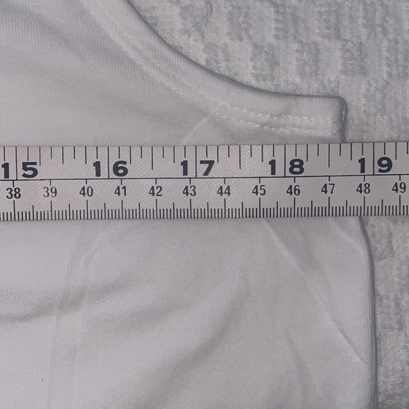 Women’s Old Navy sleeveless peplum style 100% cotton shirt size medium - Picture 7 of 8